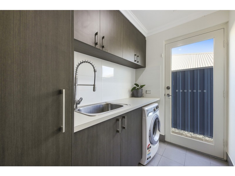 32 Goundrey Drive, Pearsall WA 6065