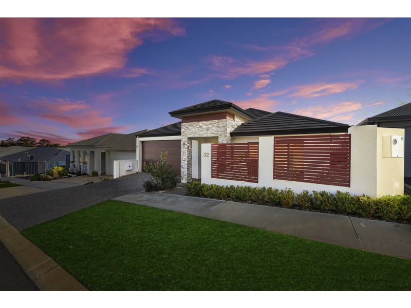 32 Goundrey Drive, Pearsall WA 6065