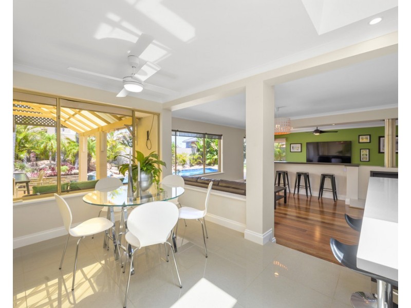 133 Castlecrag Drive, Kallaroo WA 6025