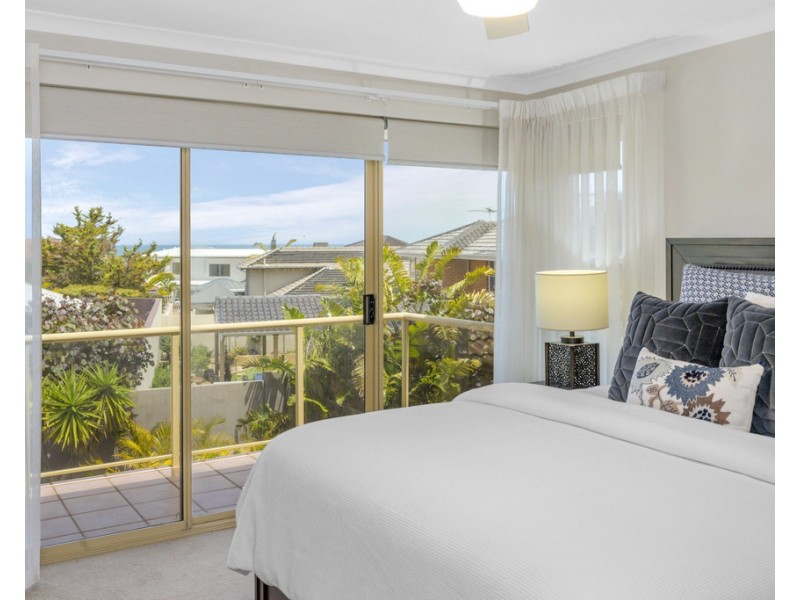 133 Castlecrag Drive, Kallaroo WA 6025