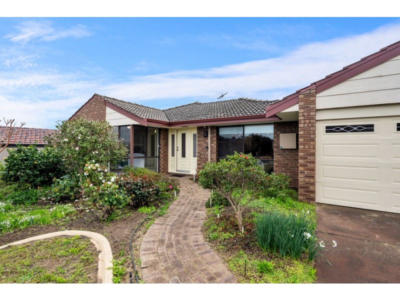 9 Celina Crescent, Kingsley WA 6026