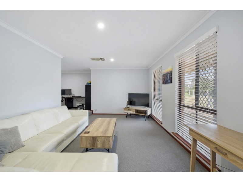 83 Goollelal Drive, Kingsley WA 6026