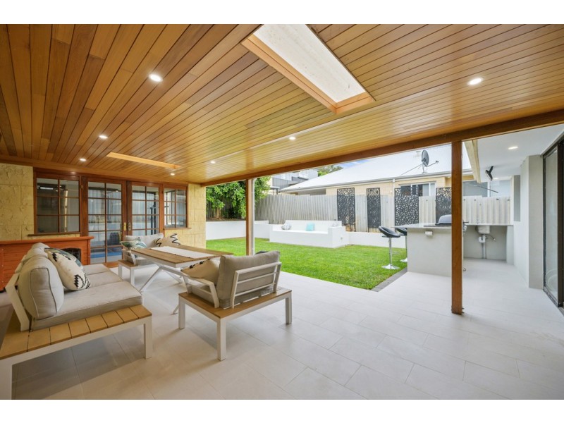 83 Goollelal Drive, Kingsley WA 6026