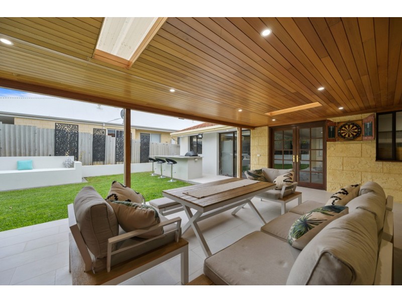 83 Goollelal Drive, Kingsley WA 6026