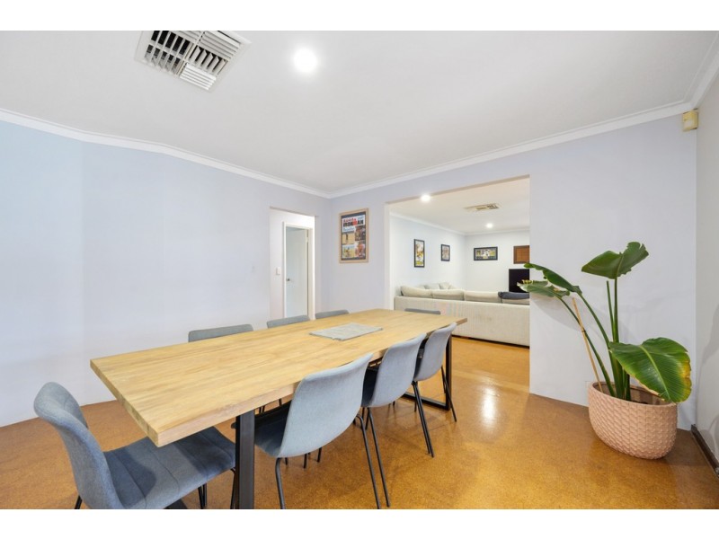 83 Goollelal Drive, Kingsley WA 6026