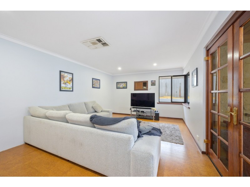 83 Goollelal Drive, Kingsley WA 6026