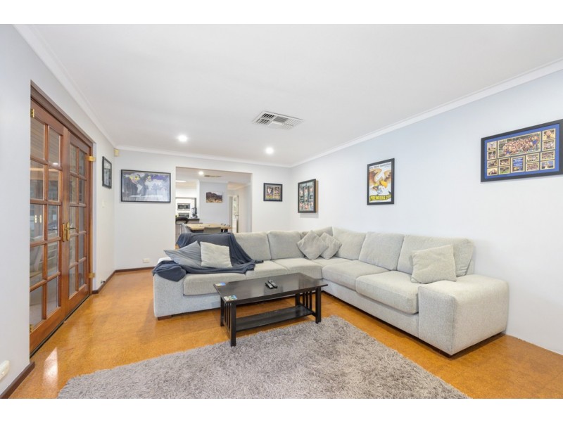 83 Goollelal Drive, Kingsley WA 6026