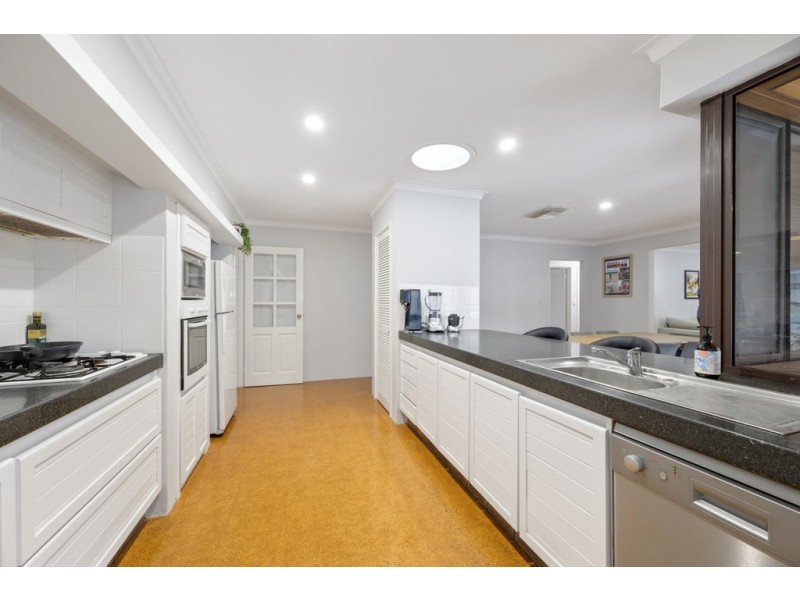 83 Goollelal Drive, Kingsley WA 6026