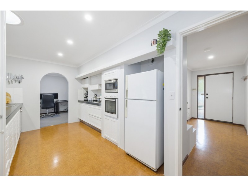 83 Goollelal Drive, Kingsley WA 6026