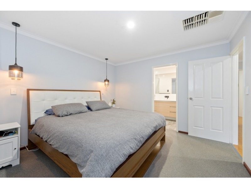 83 Goollelal Drive, Kingsley WA 6026