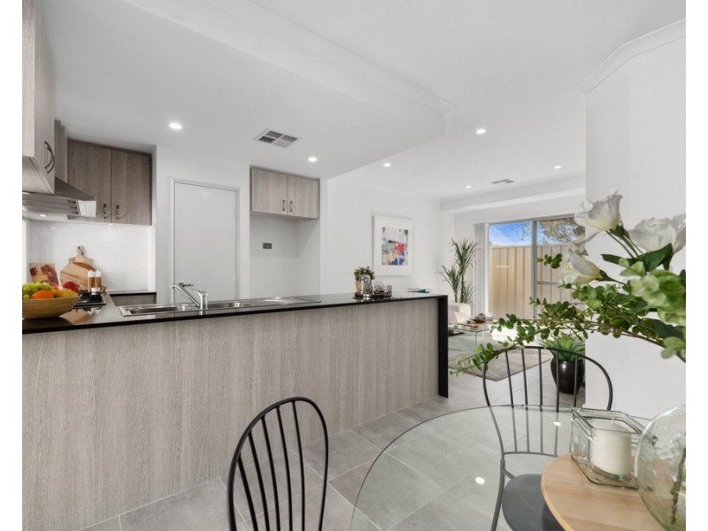 16c Windsor Place, Kallaroo WA 6025