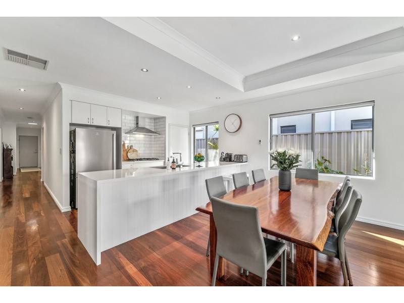 71 Cassino Drive, Stirling WA 6021