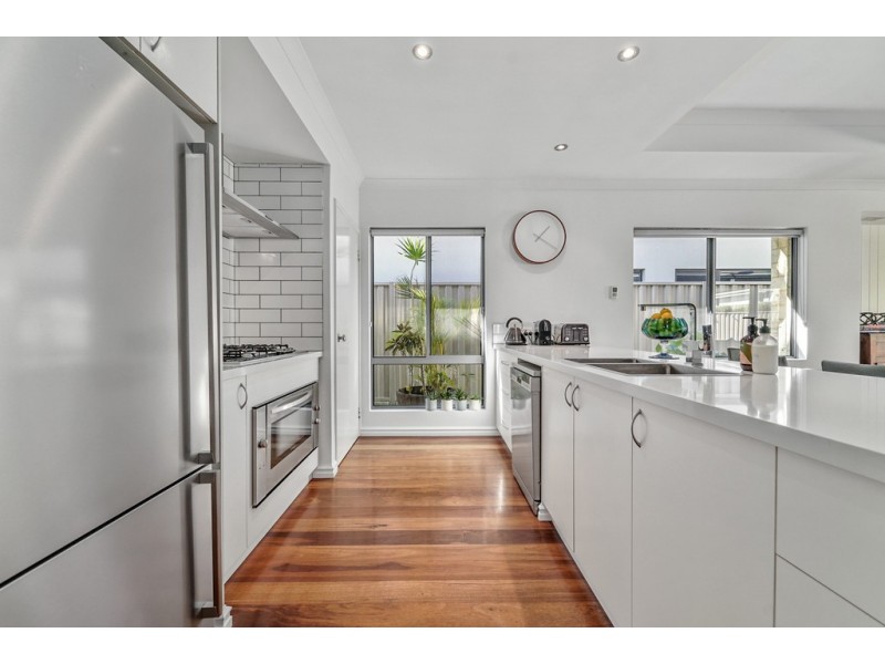 71 Cassino Drive, Stirling WA 6021