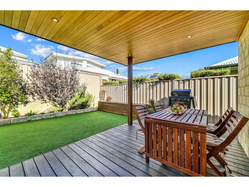 71 Cassino Drive, Stirling WA 6021