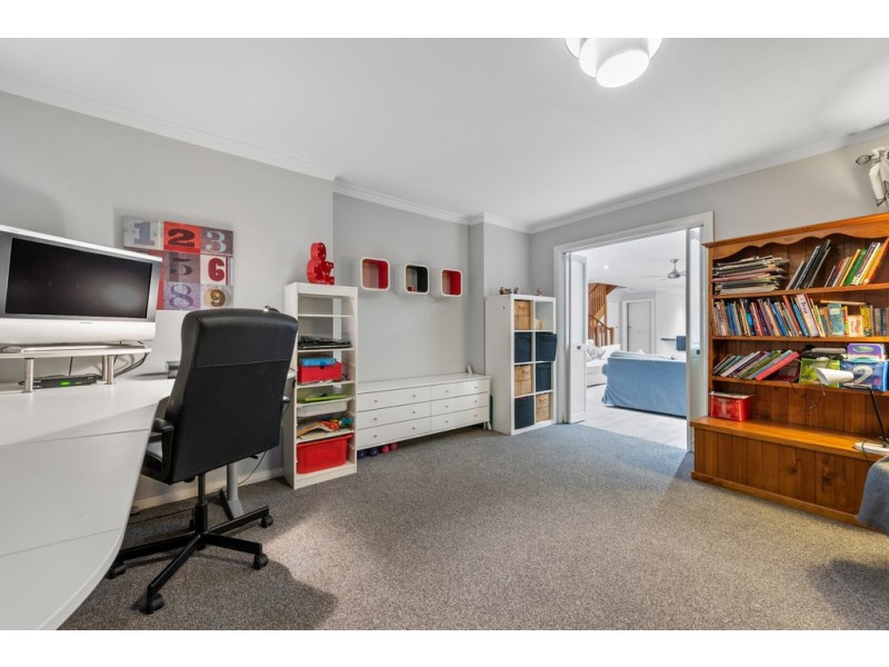 106 Duffy Road, Carine WA 6020