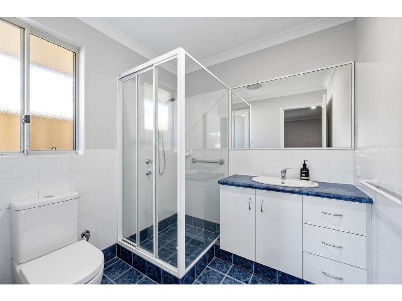 31 Oakdene Drive, Madeley WA 6065