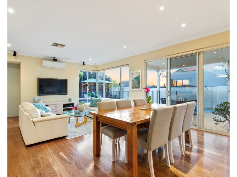 19 Hopper Turn, Madeley WA 6065