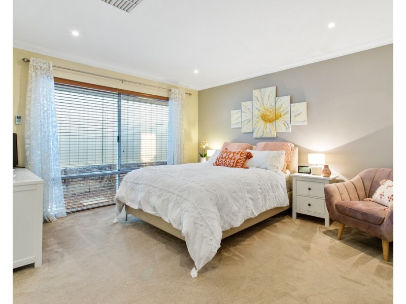 19 Hopper Turn, Madeley WA 6065