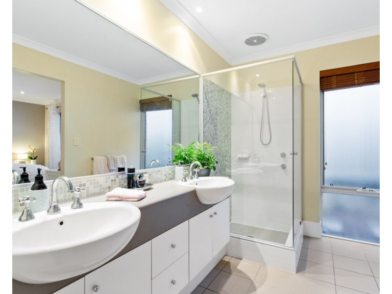 19 Hopper Turn, Madeley WA 6065