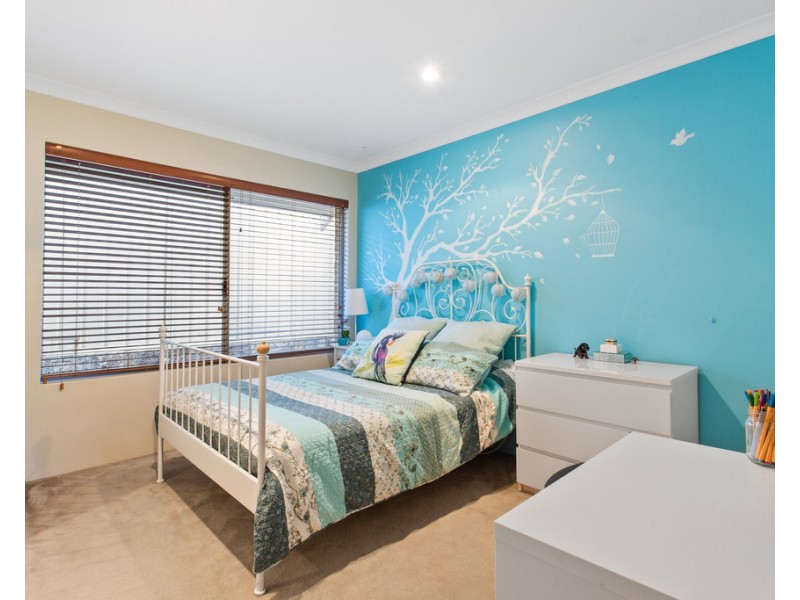 19 Hopper Turn, Madeley WA 6065