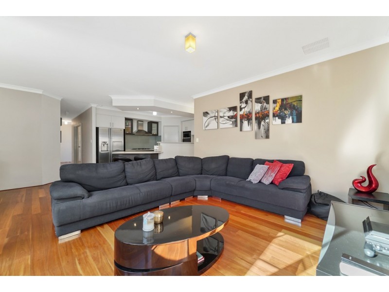 10b Dodds Place, Innaloo WA 6018