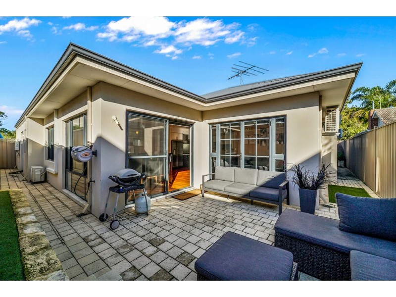 10b Dodds Place, Innaloo WA 6018