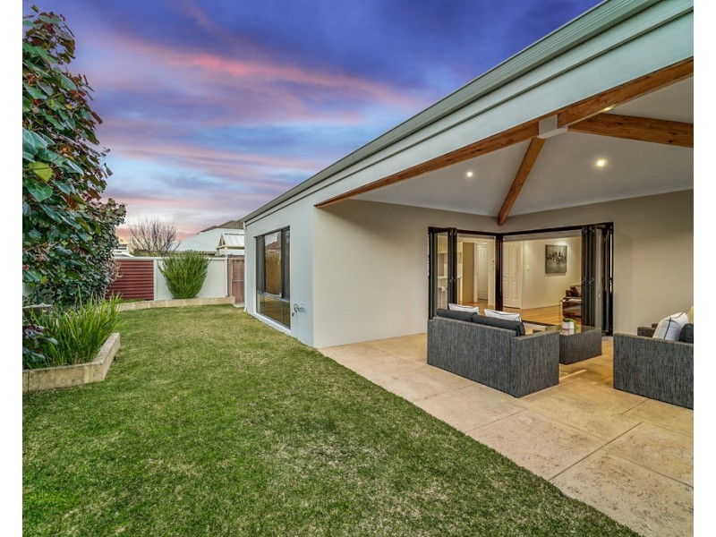 7 Sandrigo Way, Stirling WA 6021