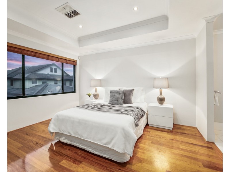 7 Sandrigo Way, Stirling WA 6021