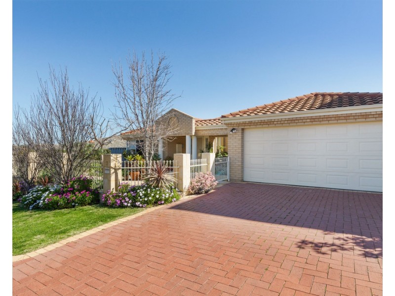 7 Tipperary Rise, Padbury WA 6025