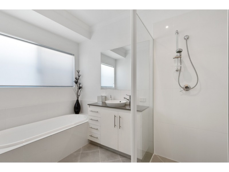 21 Cherrytree Gardens, Stirling WA 6021