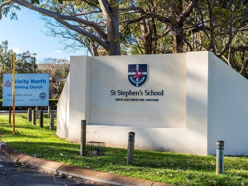 67 Doveridge Drive, Duncraig WA 6023