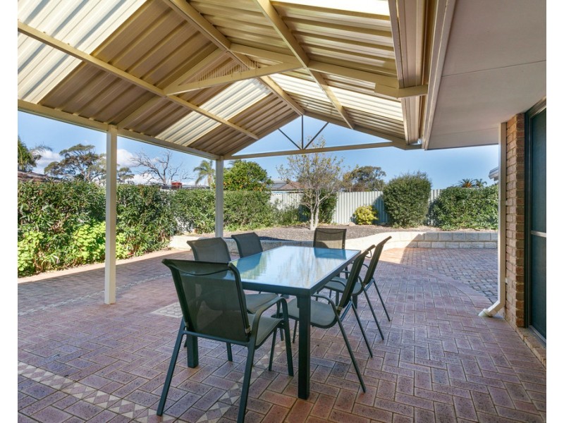 61 Hayfield Way, Duncraig WA 6023