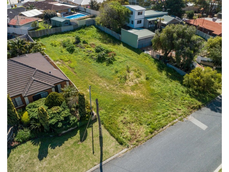 5 Darch Street, Mullaloo WA 6027