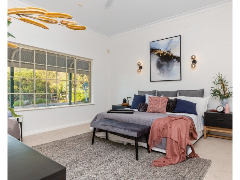 86 Mills Road East, Martin WA 6110