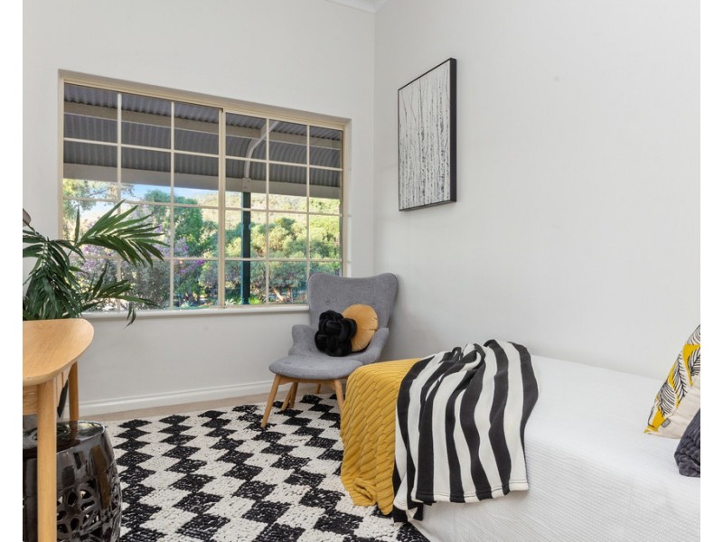 86 Mills Road East, Martin WA 6110