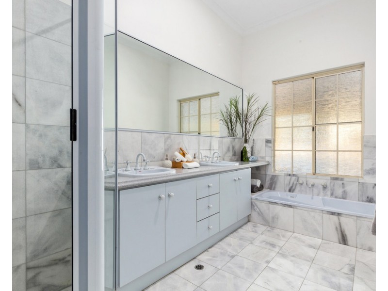 86 Mills Road East, Martin WA 6110