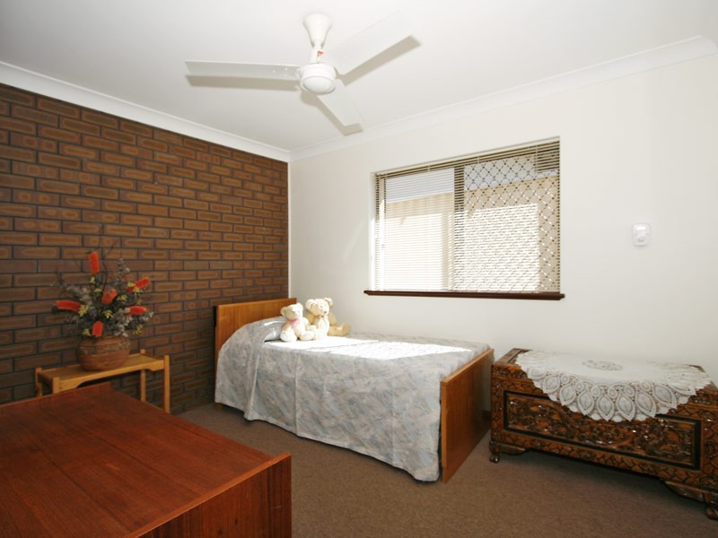 15 Anerley Street, Hamersley WA 6022