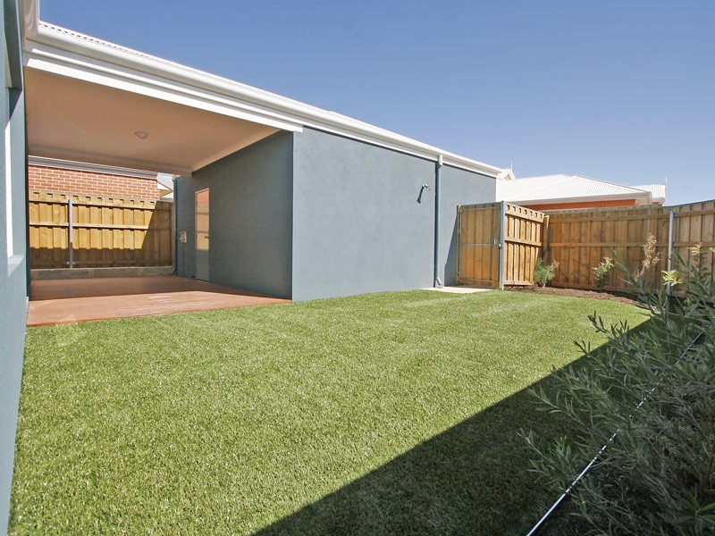 63 Seaside Avenue, Yanchep WA 6035