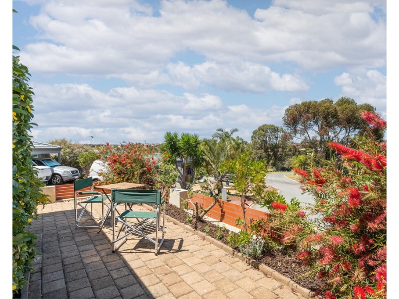 19 Darvel Close, Kinross WA 6028