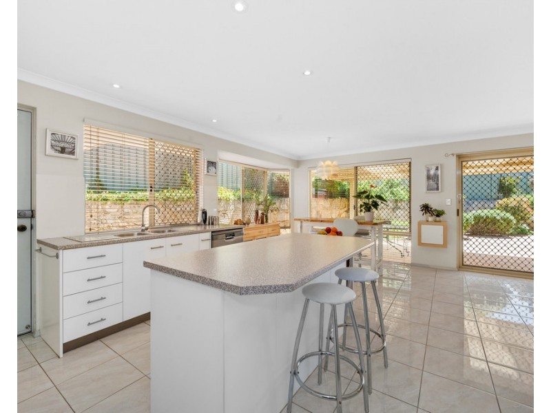 19 Darvel Close, Kinross WA 6028