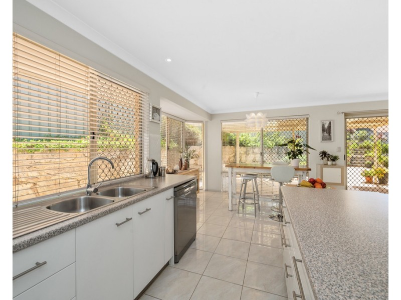 19 Darvel Close, Kinross WA 6028