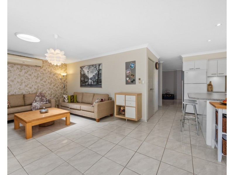 19 Darvel Close, Kinross WA 6028