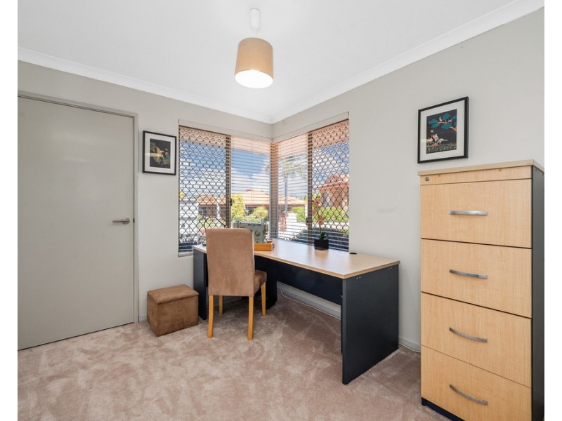 19 Darvel Close, Kinross WA 6028