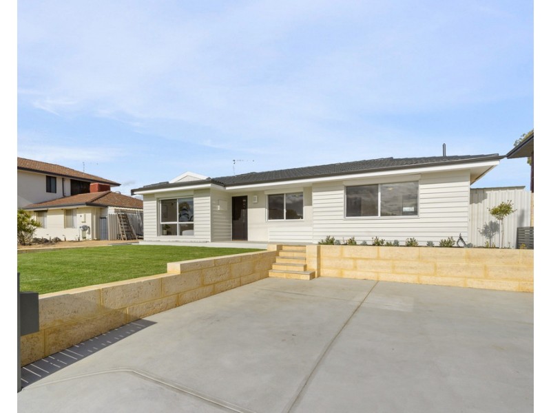 61 Bridgewater Drive, Kallaroo WA 6025