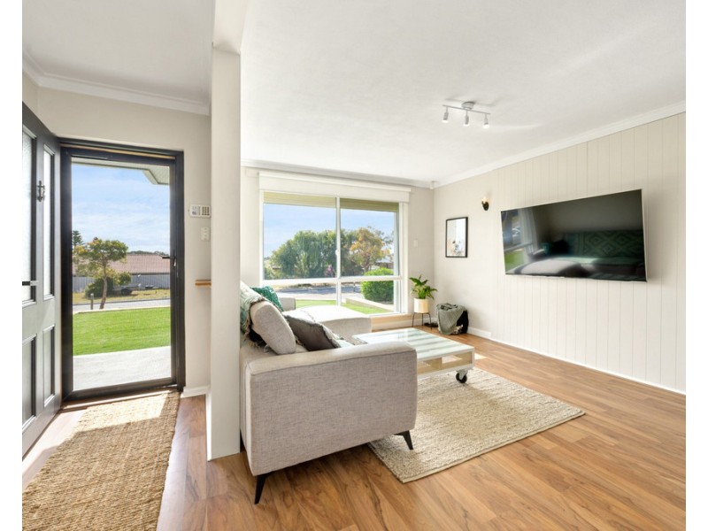 61 Bridgewater Drive, Kallaroo WA 6025