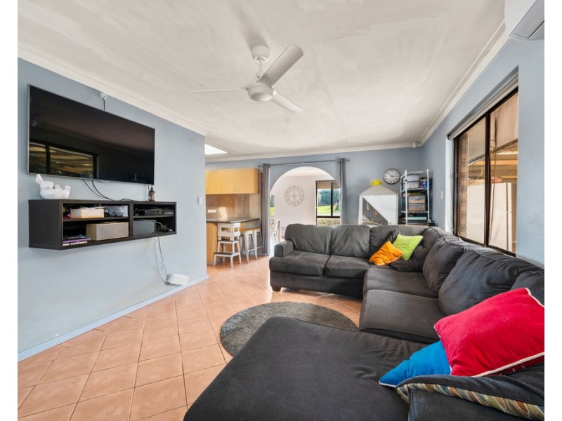 6 Kalyba Place, Duncraig WA 6023