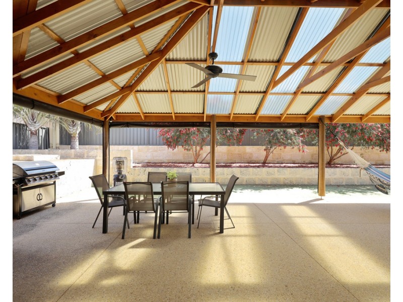 17 Fontley Road, Kingsley WA 6026