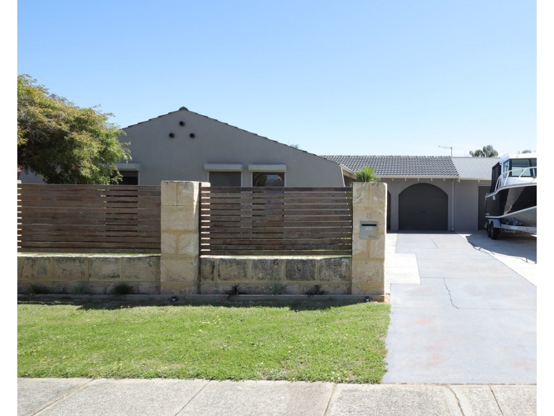 17 Fontley Road, Kingsley WA 6026