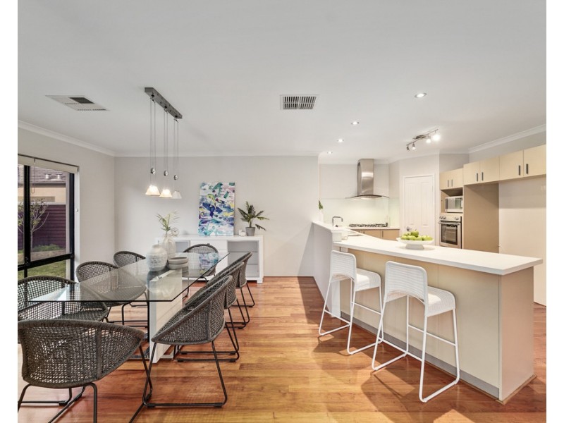 7 Sandrigo Way, Stirling WA 6021