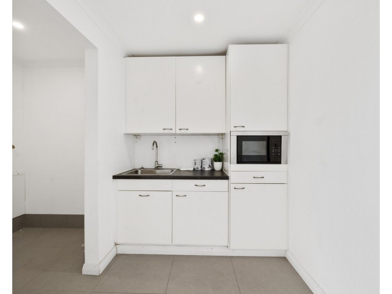 138 Bridgewater Drive, Kallaroo WA 6025